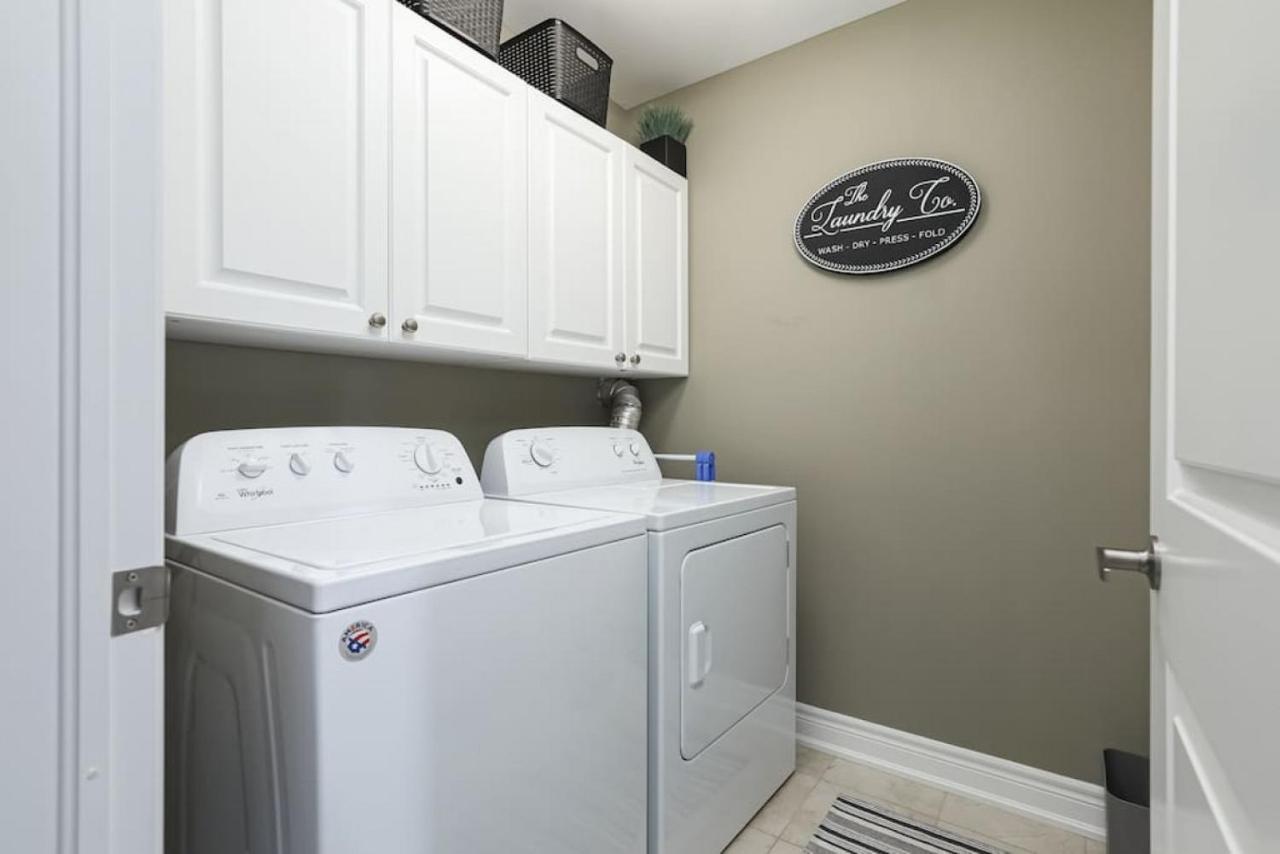 Exceptional 3 Bdrm Townhome - 4 Seasons Rental Collingwood Exterior photo